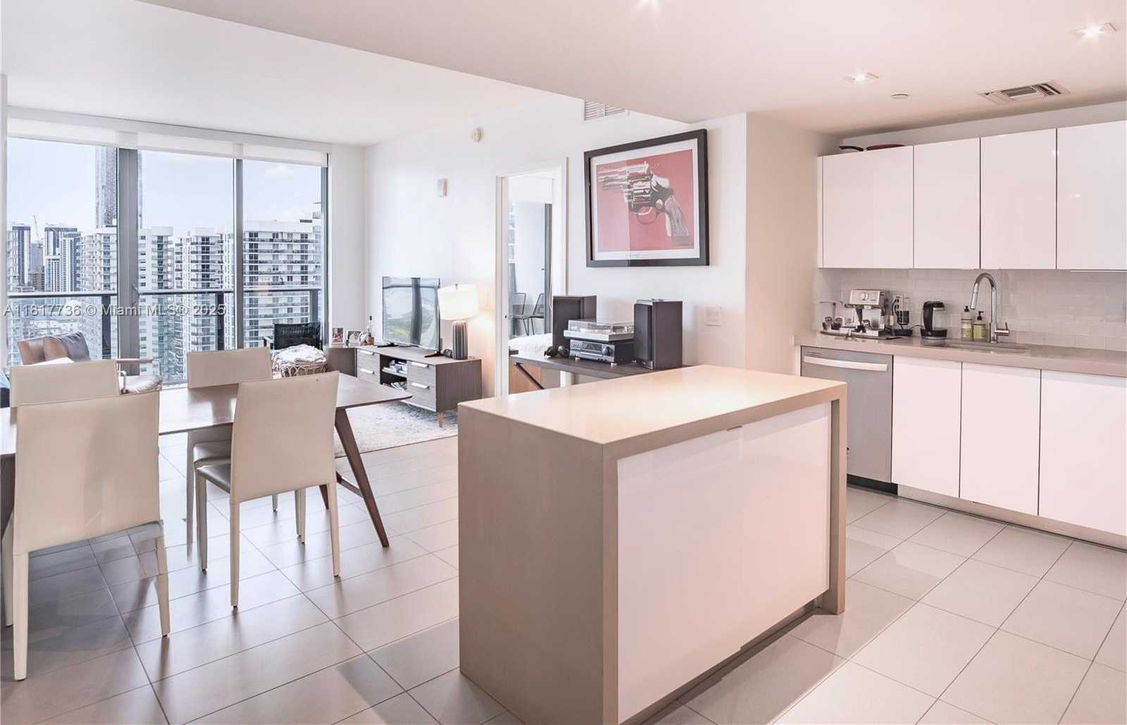 Small Image of 1600 NORTH EAST 1ST AVE #3008, Miami Number 7