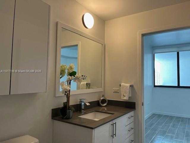 Small Image of 999 SOUTH WEST 1ST AVE #2301, Miami Number 41