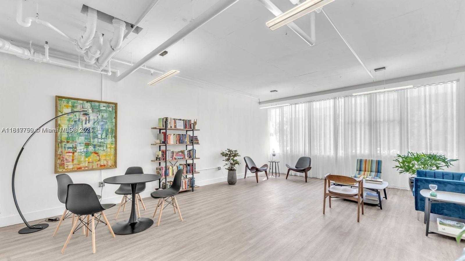 Small Image of 7545 EAST TREASURE DR #4K, North Bay Village Number 10