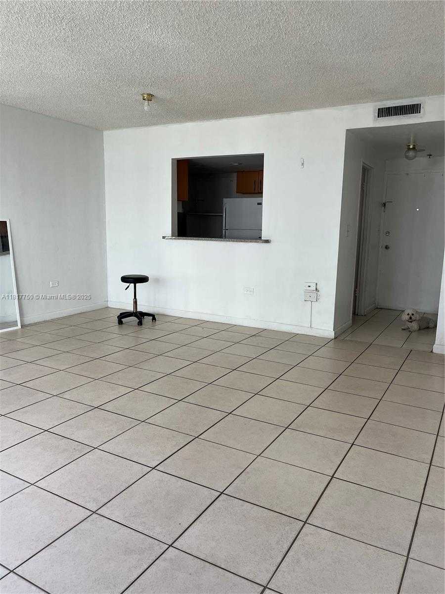 Small Image of 7545 EAST TREASURE DR #4K, North Bay Village Number 19