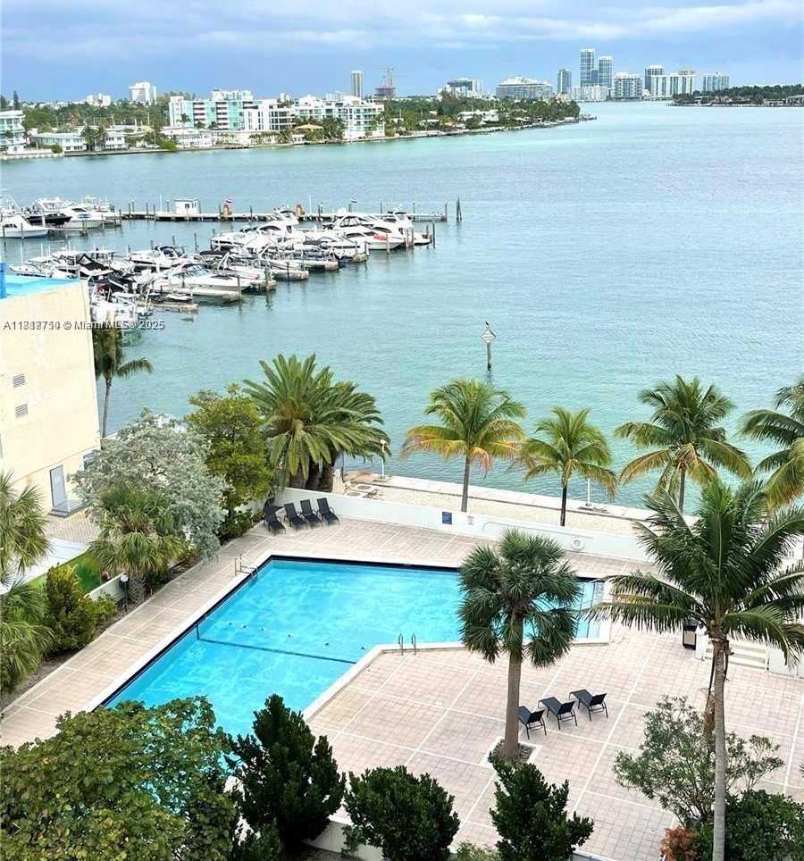 Small Image of 7545 EAST TREASURE DR #4K, North Bay Village Number 9