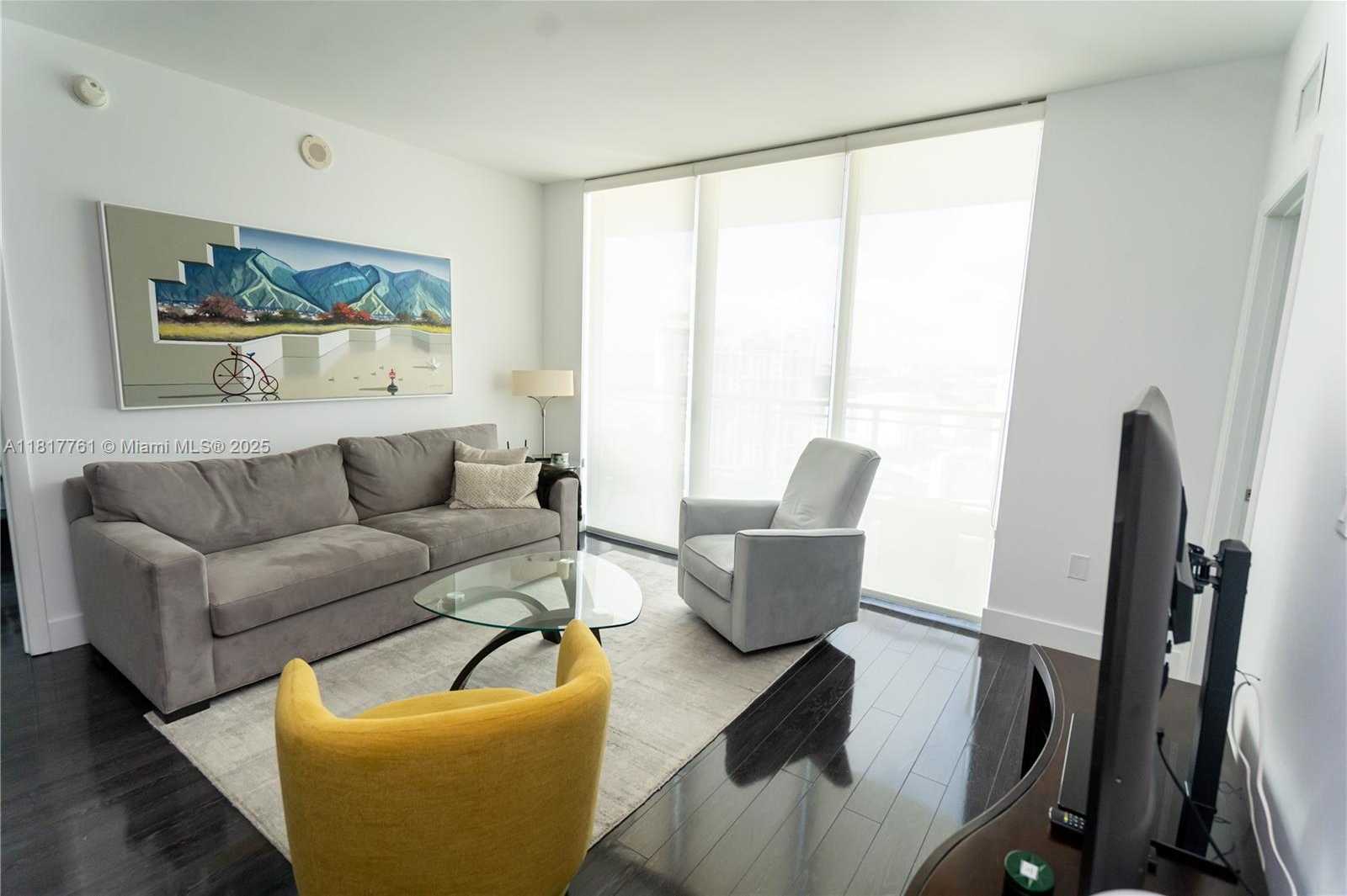 Small Image of 90 SOUTH WEST 3RD ST #3707, Miami Number 9
