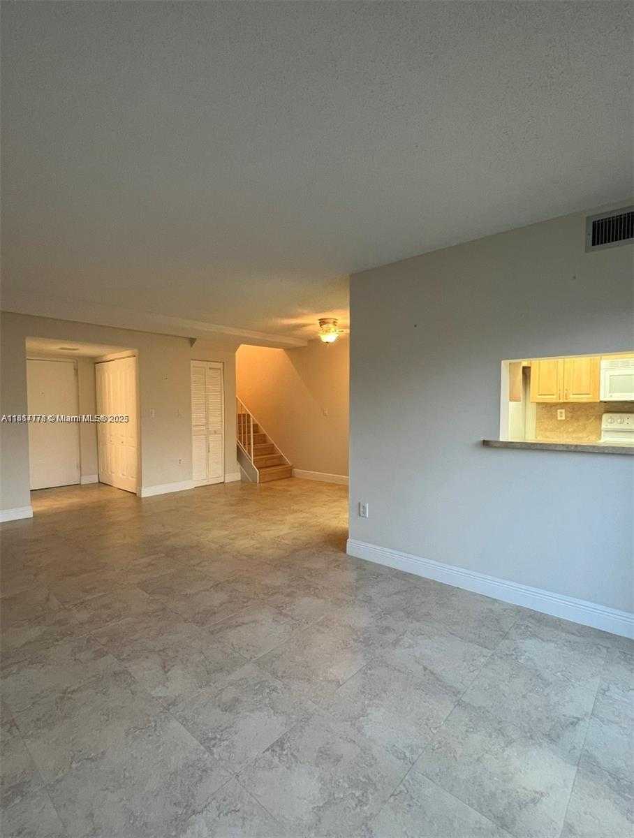Small Image of 9321 SOUTH WEST 4TH ST #209C, Miami Number 4