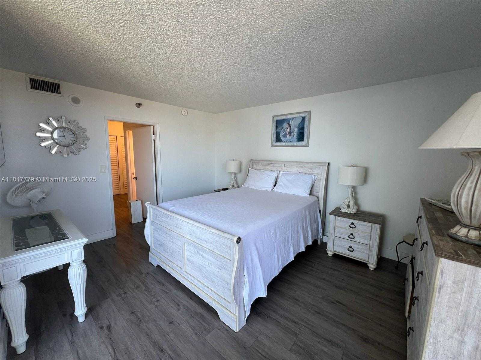 Small Image of 20505 EAST COUNTRY CLUB DR #1932, Aventura Number 11