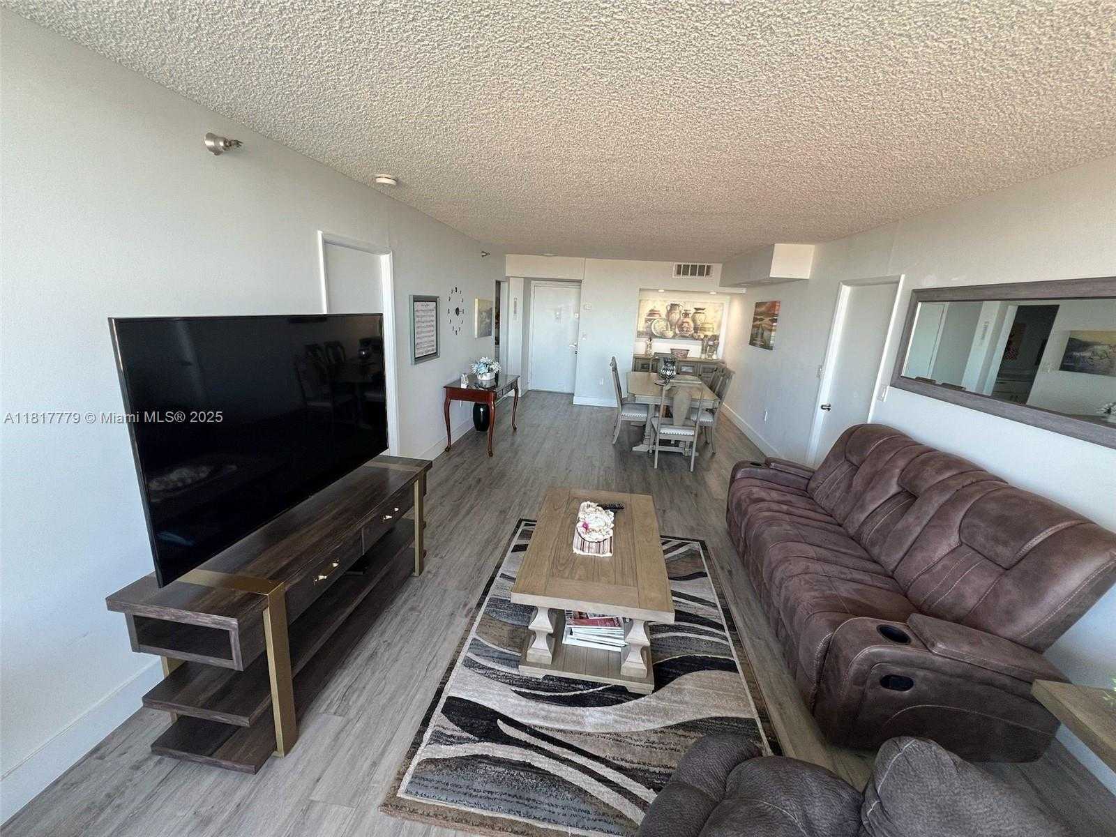 Small Image of 20505 EAST COUNTRY CLUB DR #1932, Aventura Number 5
