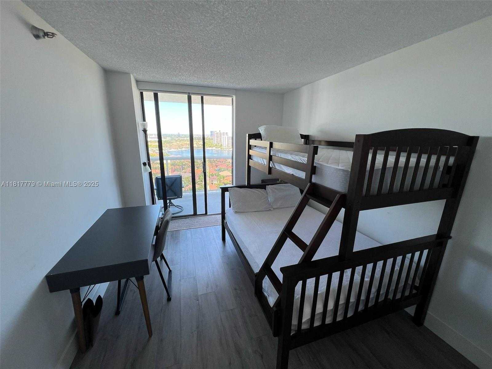 Small Image of 20505 EAST COUNTRY CLUB DR #1932, Aventura Number 7