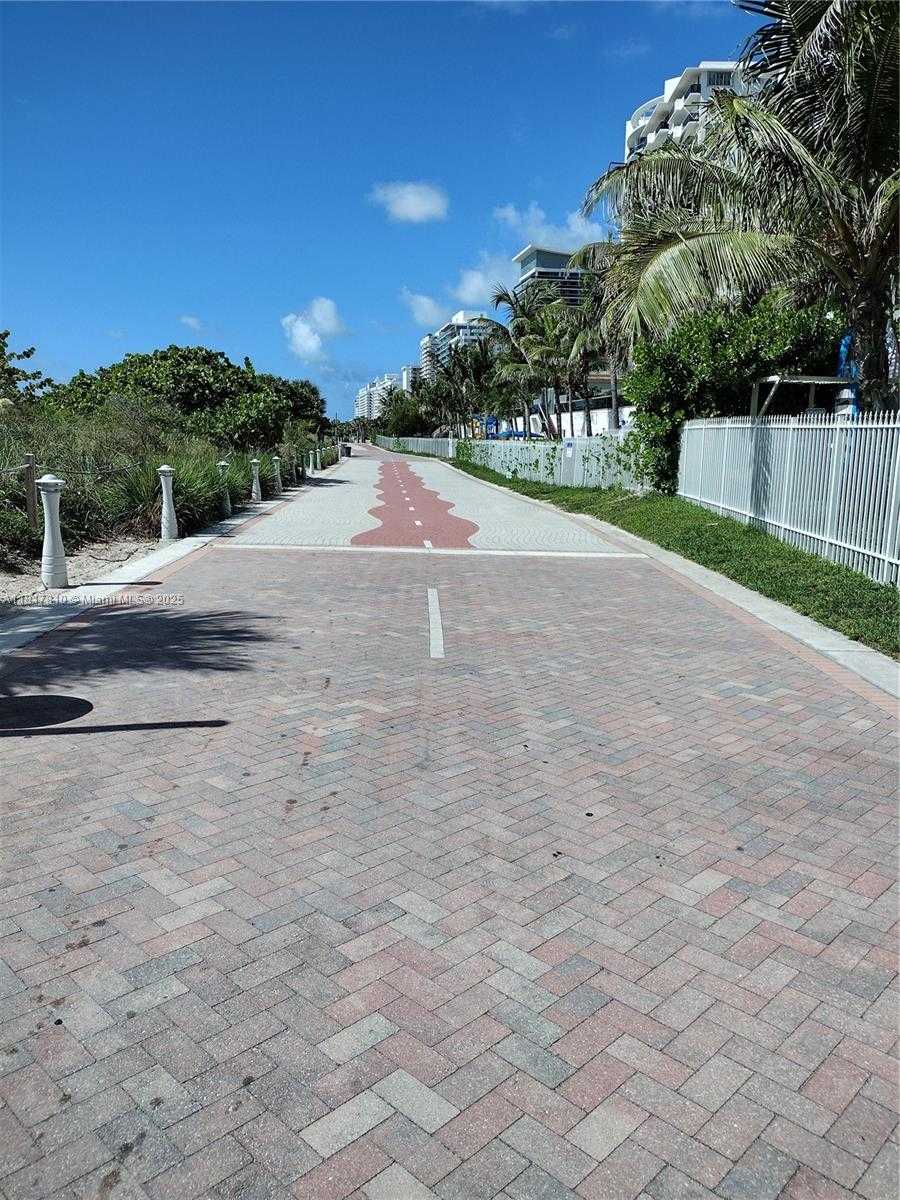 Small Image of 6061 COLLINS AVE #4B, Miami Beach Number 19