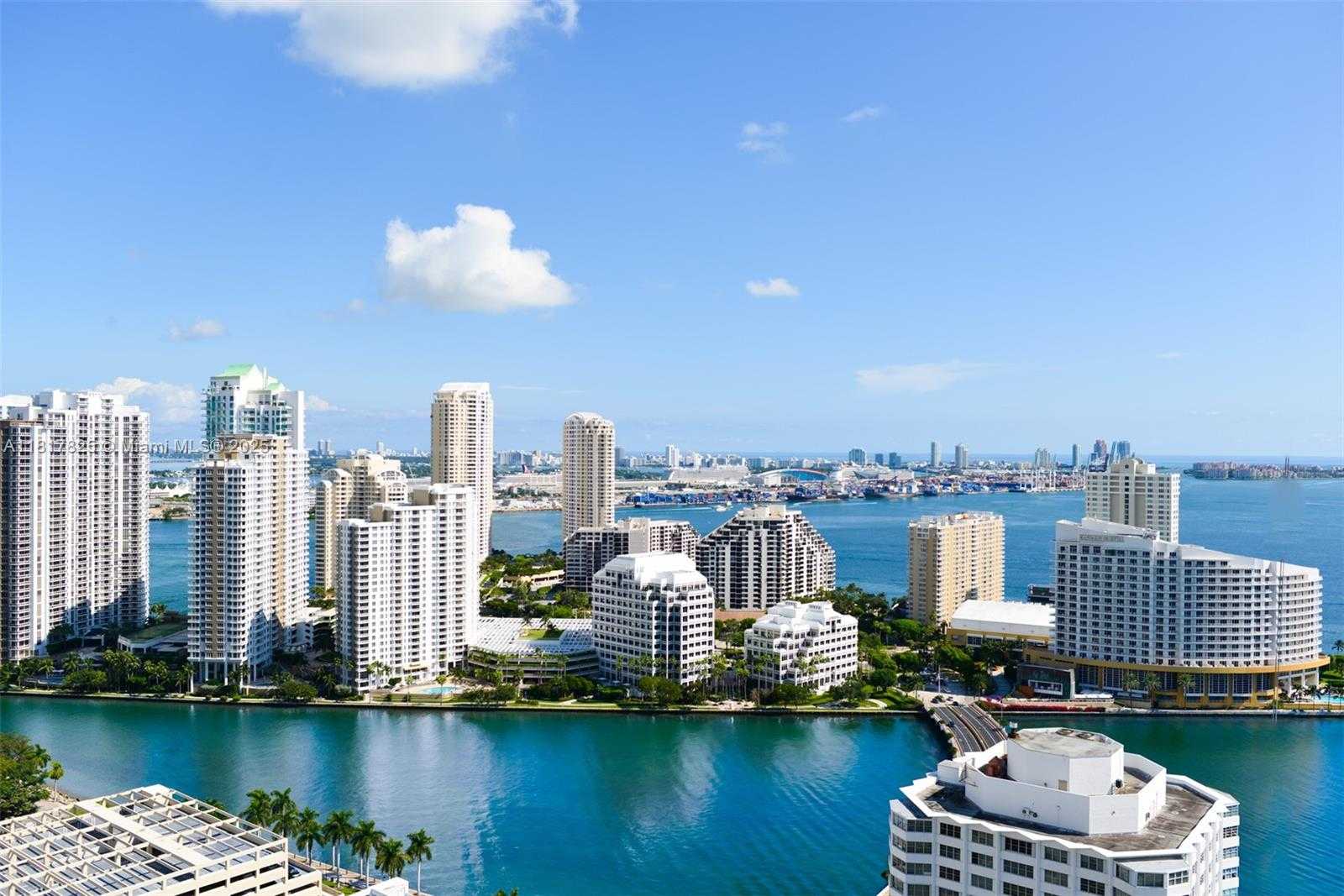 Small Image of 950 BRICKELL BAY DR #3406, Miami Number 2
