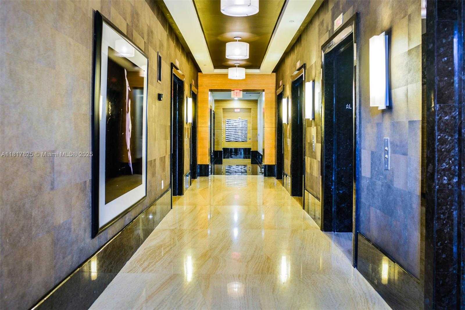 Small Image of 950 BRICKELL BAY DR #3406, Miami Number 29