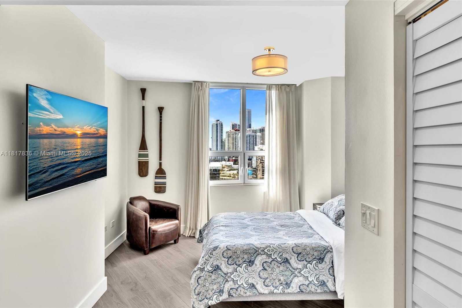 Small Image of 848 BRICKELL KEY DR #1805, Miami Number 24
