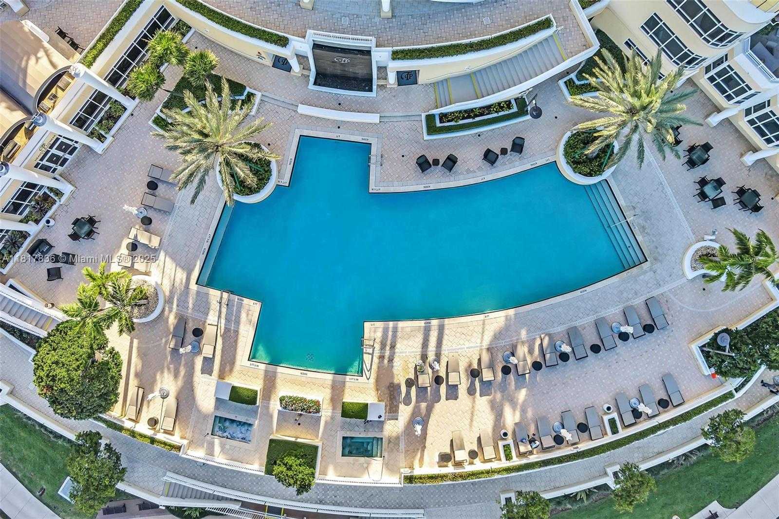 Small Image of 848 BRICKELL KEY DR #1805, Miami Number 36