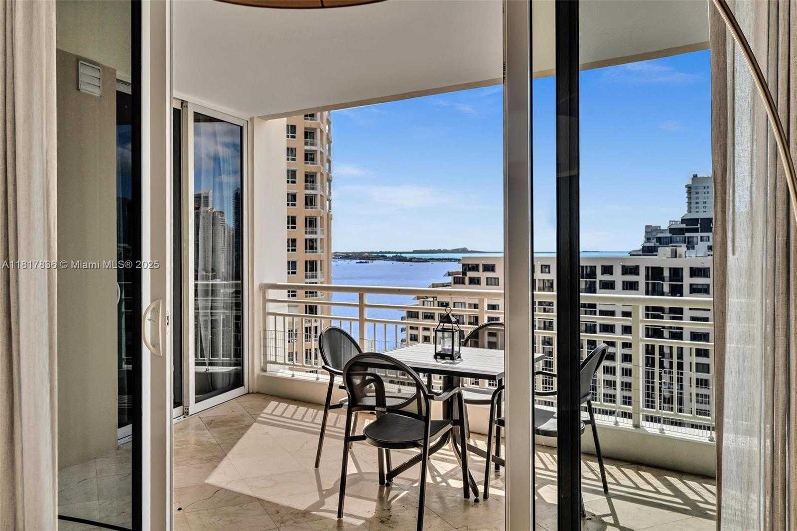 Small Image of 848 BRICKELL KEY DR #1805, Miami Number 9