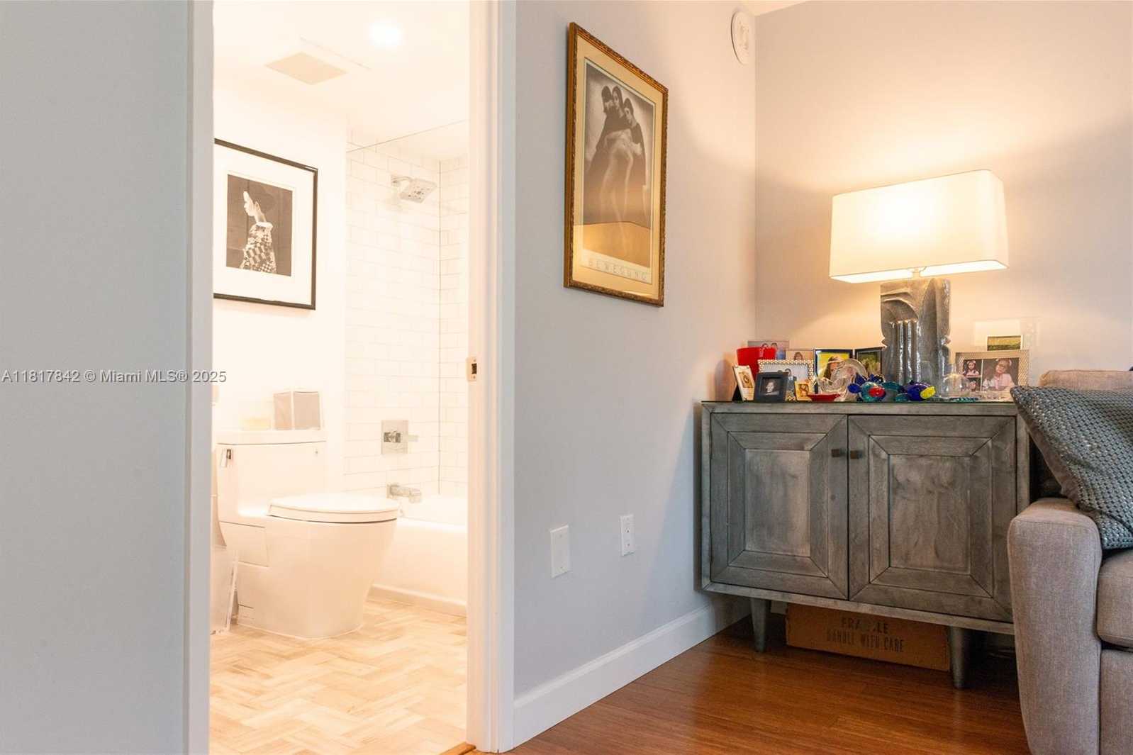 Small Image of 600 BILTMORE WAY #306, Coral Gables Number 24