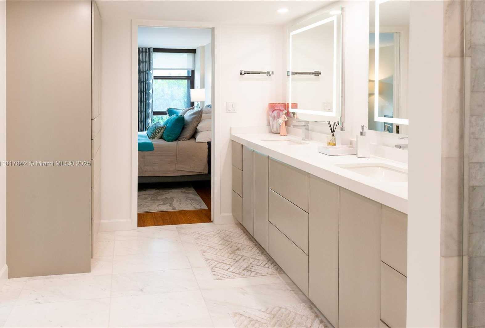 Small Image of 600 BILTMORE WAY #306, Coral Gables Number 25