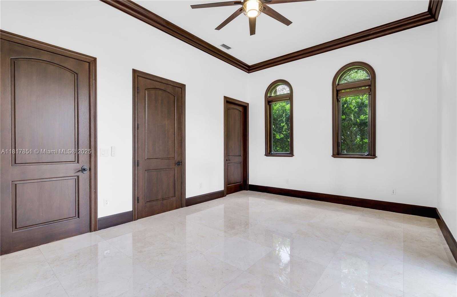 Small Image of 9801 SOUTH WEST 60TH CT, Pinecrest Number 29