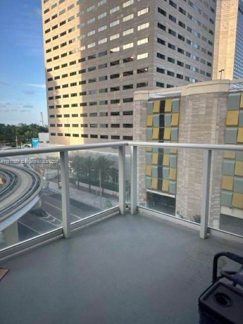 Small Image of 300 SOUTH BISCAYNE BLVD #L-634, Miami Number 10