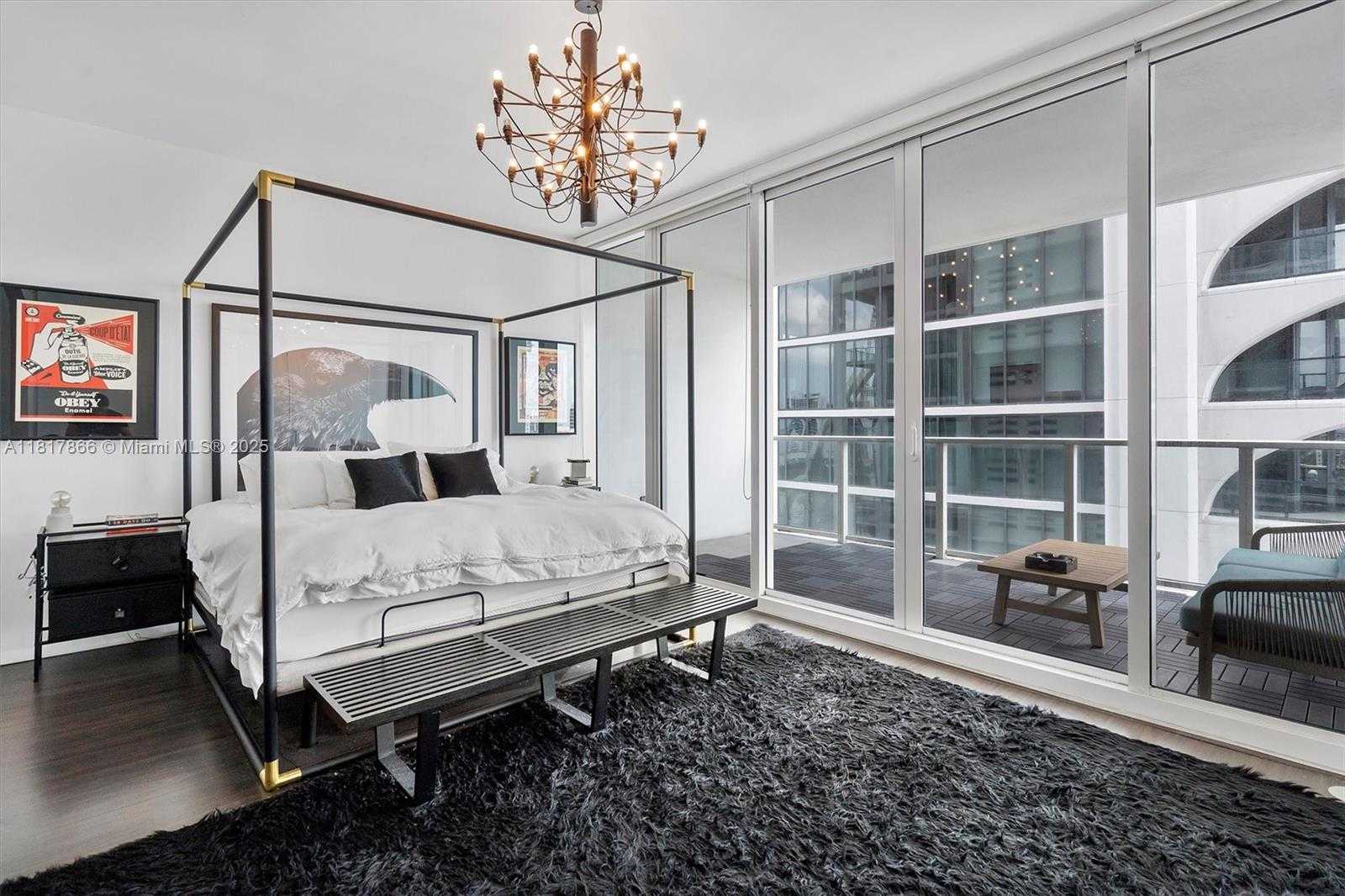 Small Image of 1040 BISCAYNE BLVD #1708, Miami Number 10