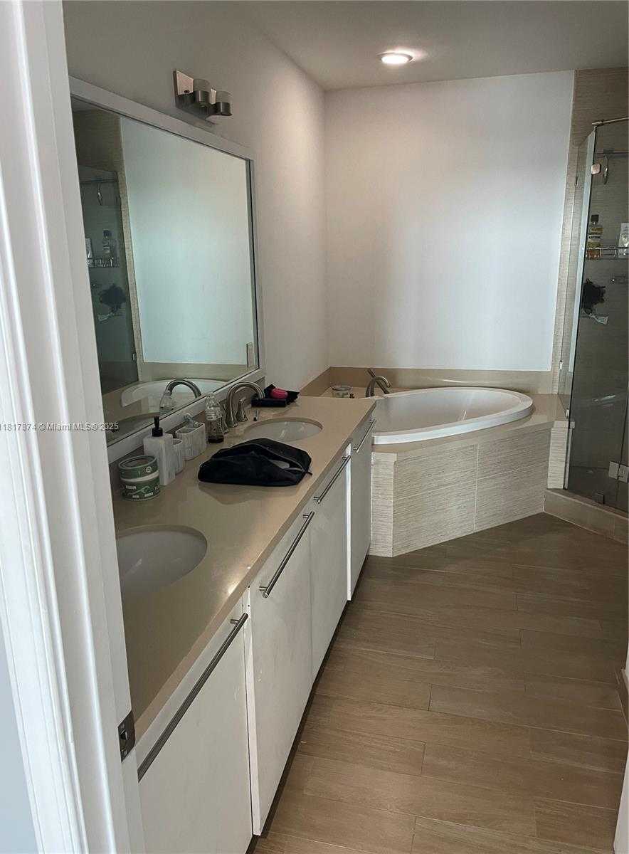 Small Image of 7928 EAST DR #1205, North Bay Village Number 15