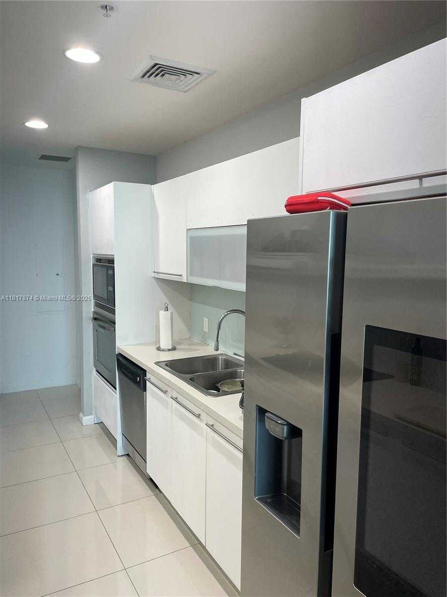 Small Image of 7928 EAST DR #1205, North Bay Village Number 17