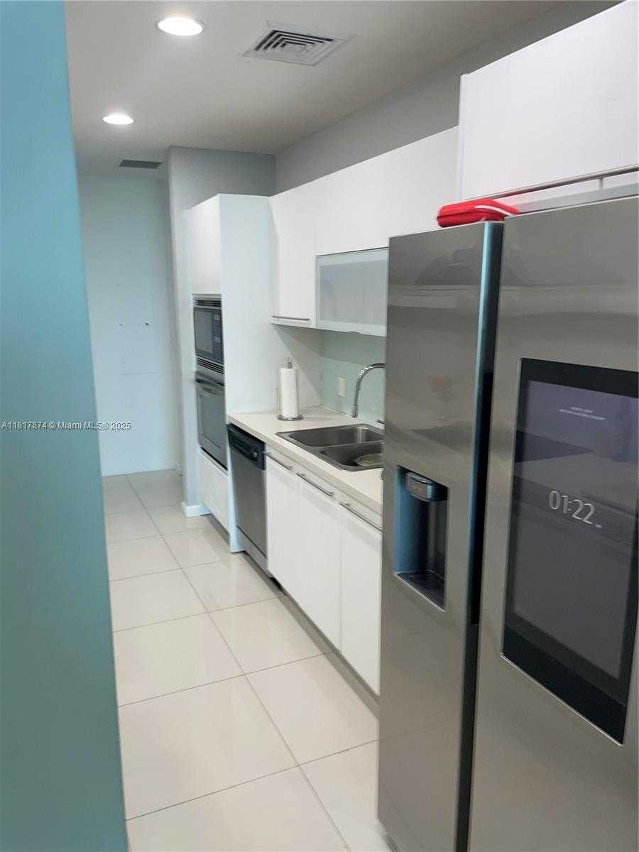 Small Image of 7928 EAST DR #1205, North Bay Village Number 2