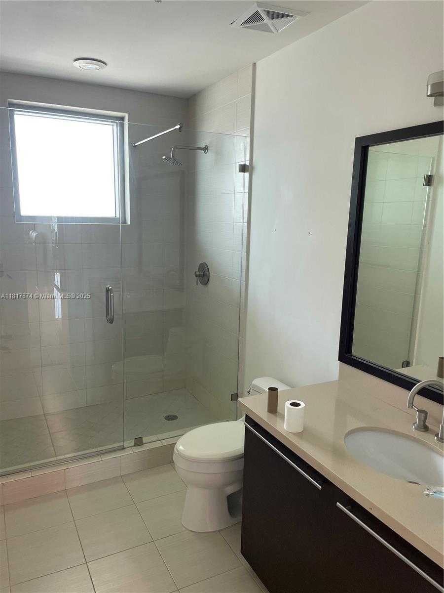Small Image of 7928 EAST DR #1205, North Bay Village Number 9
