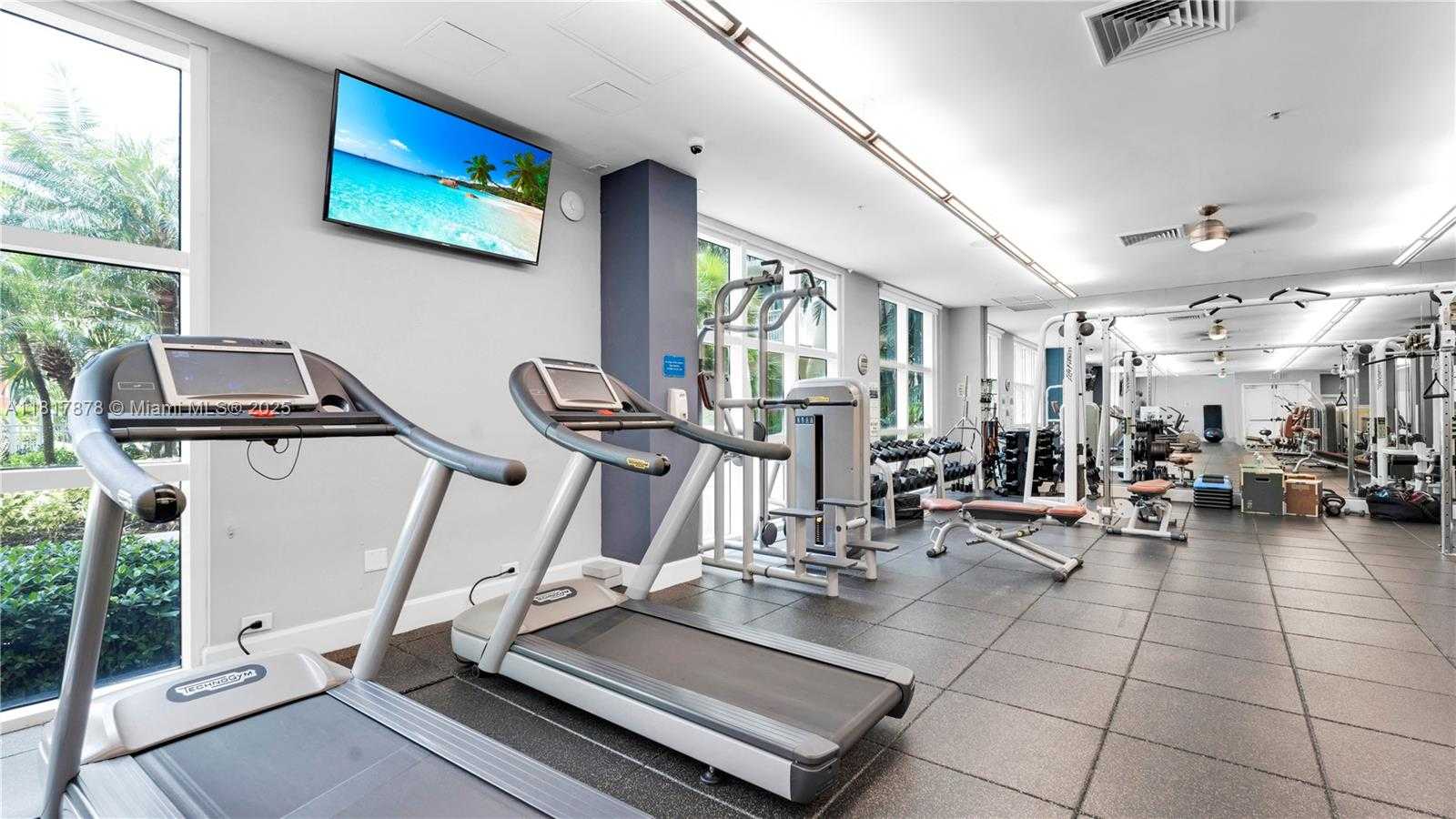 Small Image of 2000 NORTH BAYSHORE DR #218, Miami Number 27