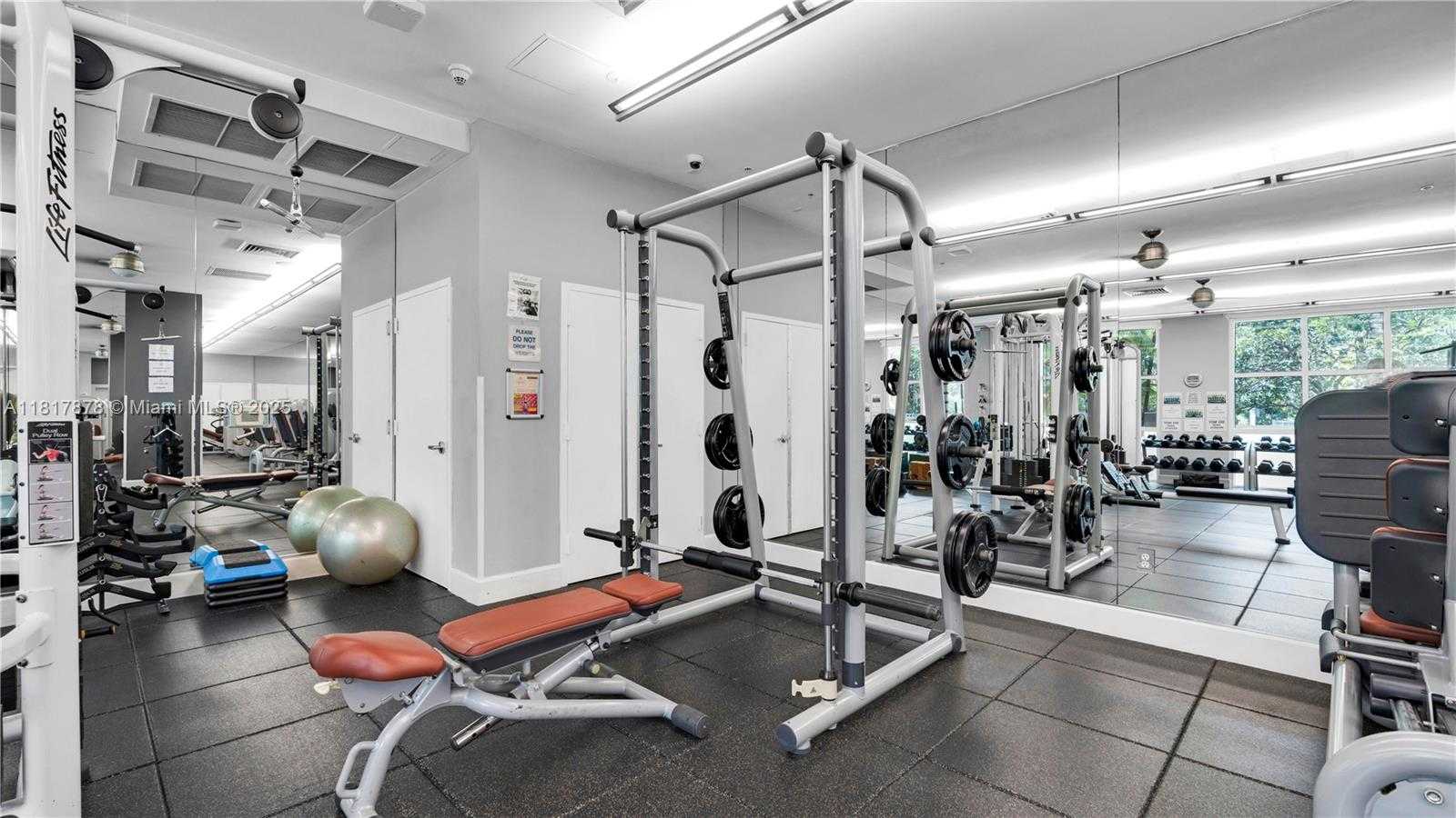 Small Image of 2000 NORTH BAYSHORE DR #218, Miami Number 29