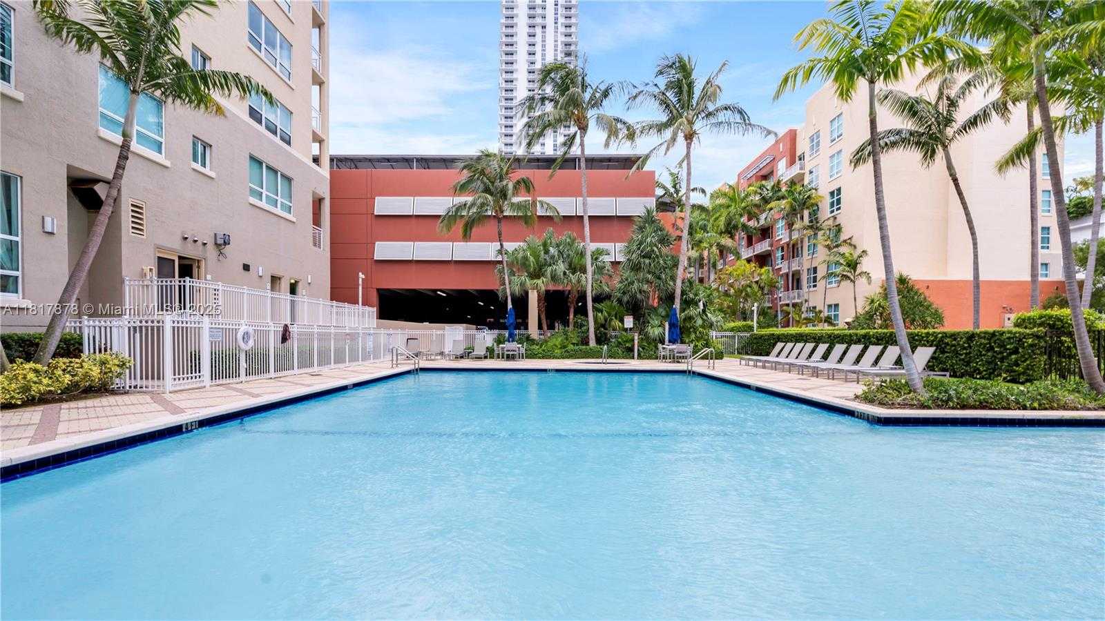 Small Image of 2000 NORTH BAYSHORE DR #218, Miami Number 37