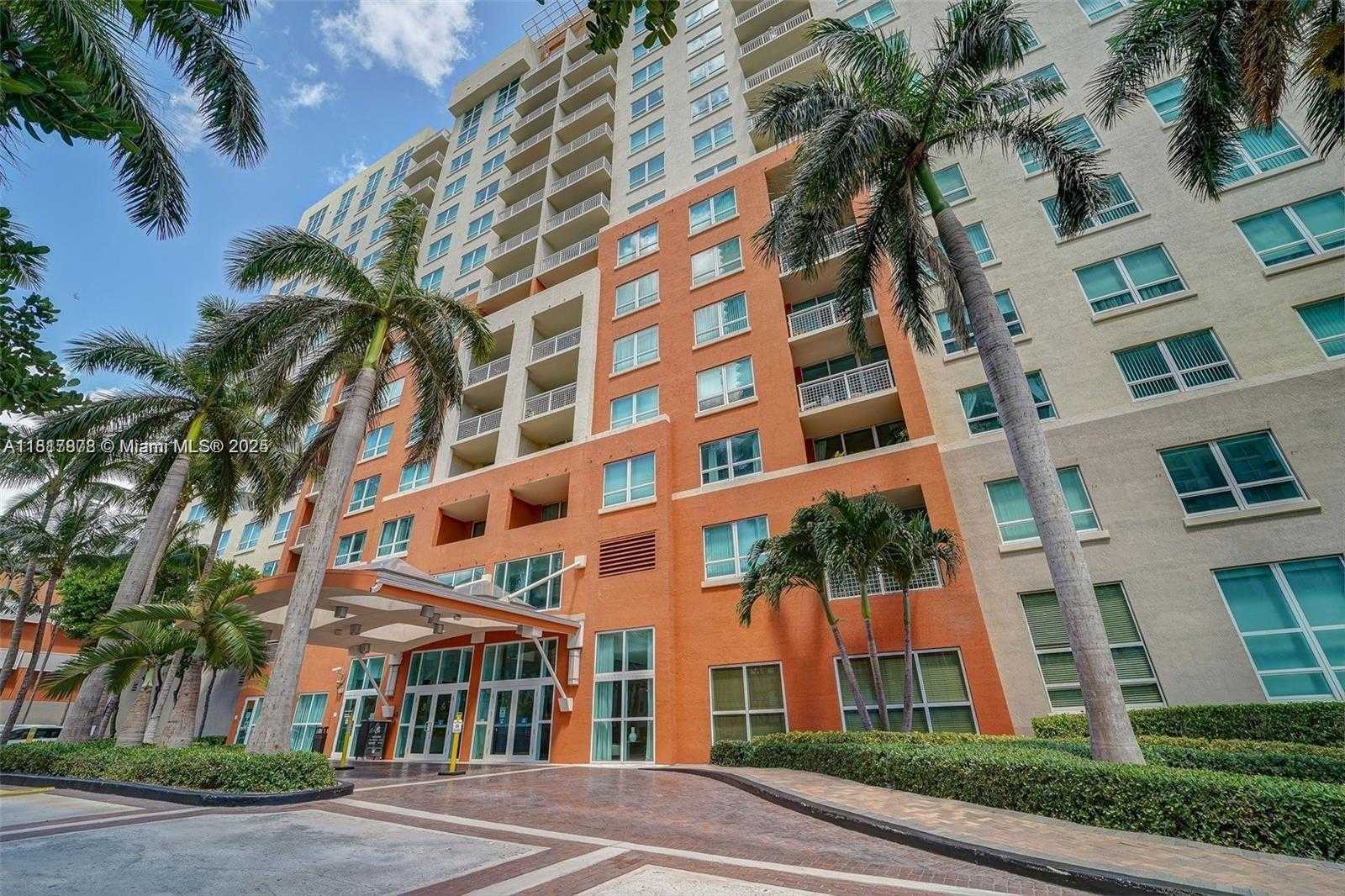 Small Image of 2000 NORTH BAYSHORE DR #218, Miami Number 42
