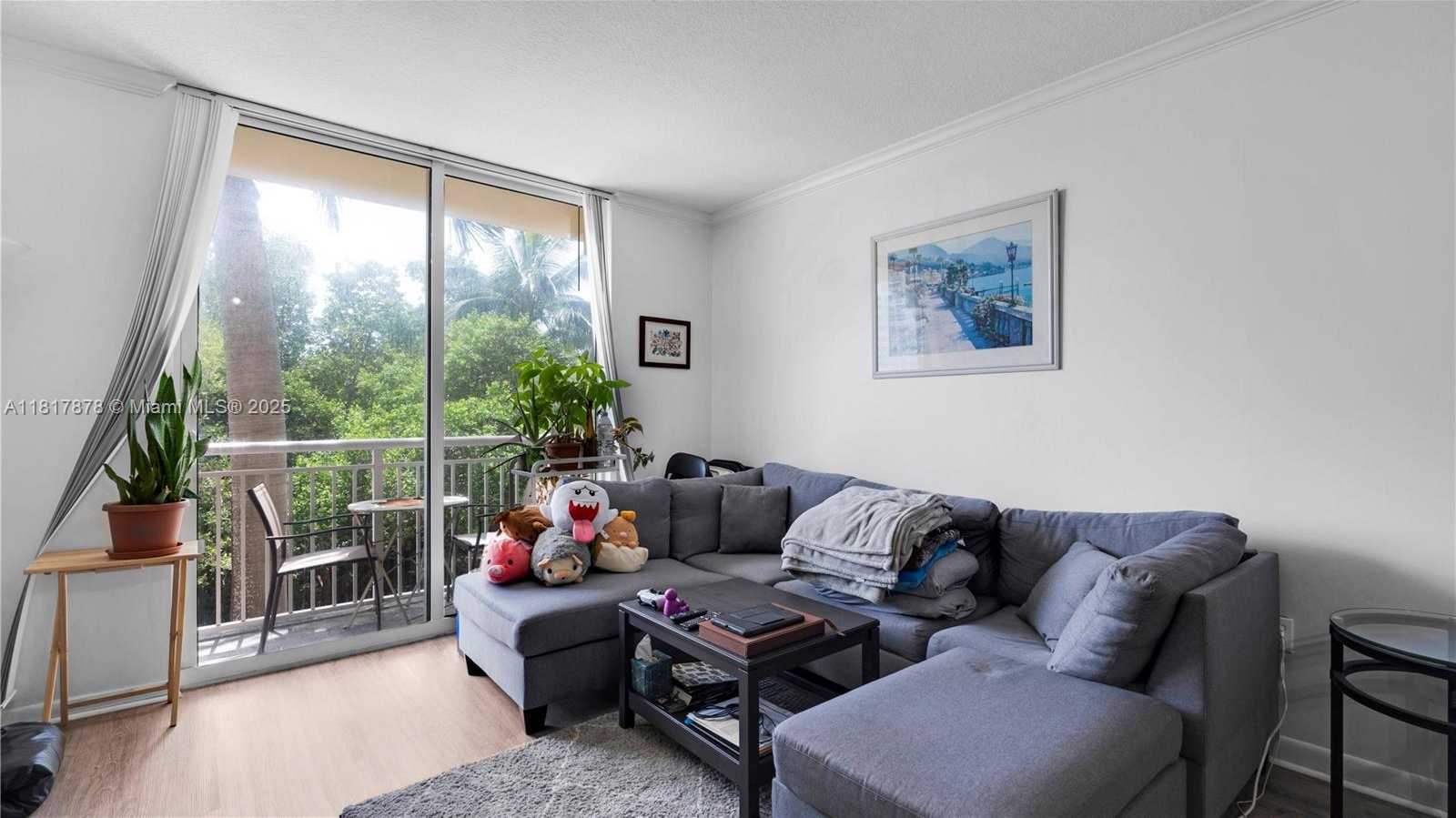 Small Image of 2000 NORTH BAYSHORE DR #218, Miami Number 9