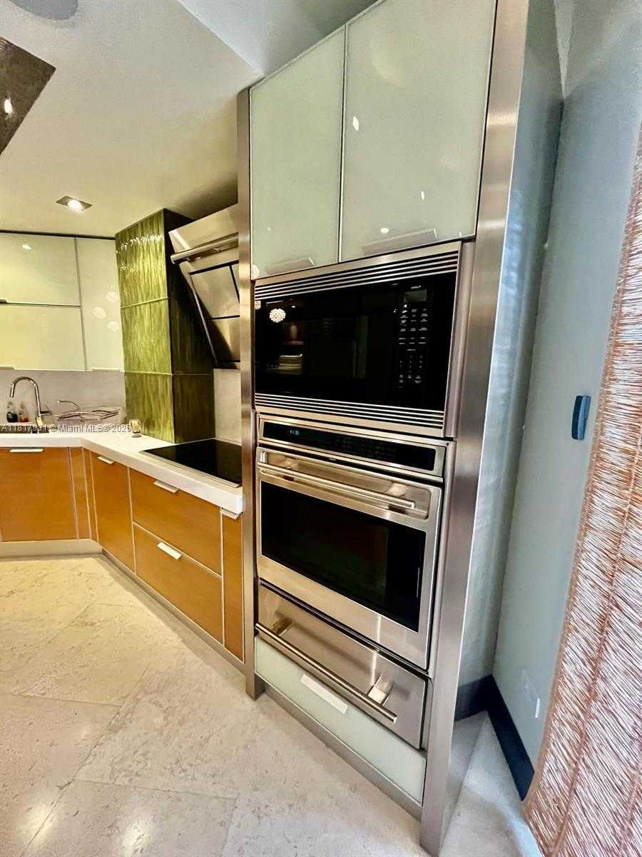 Small Image of 808 BRICKELL KEY DR #1508, Miami Number 12