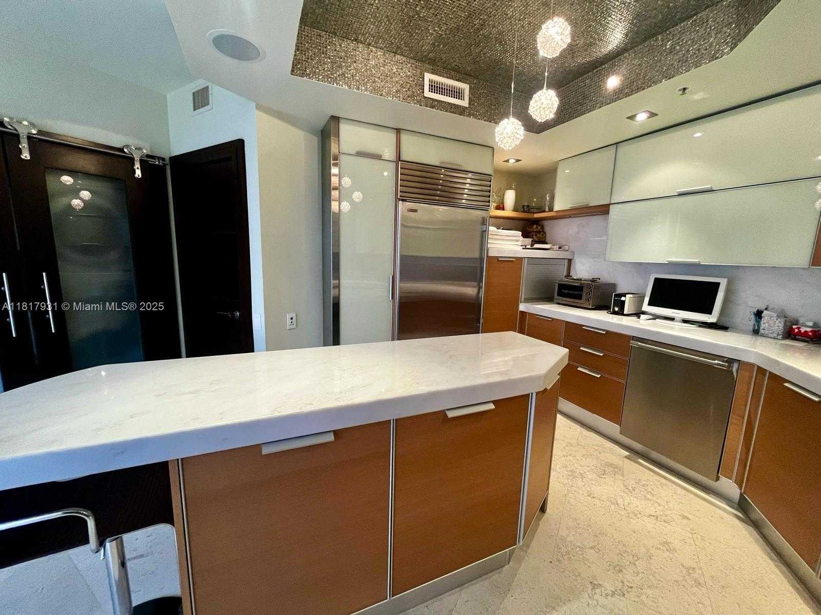 Small Image of 808 BRICKELL KEY DR #1508, Miami Number 13