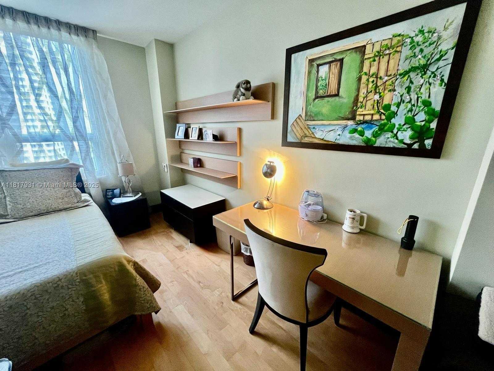 Small Image of 808 BRICKELL KEY DR #1508, Miami Number 31