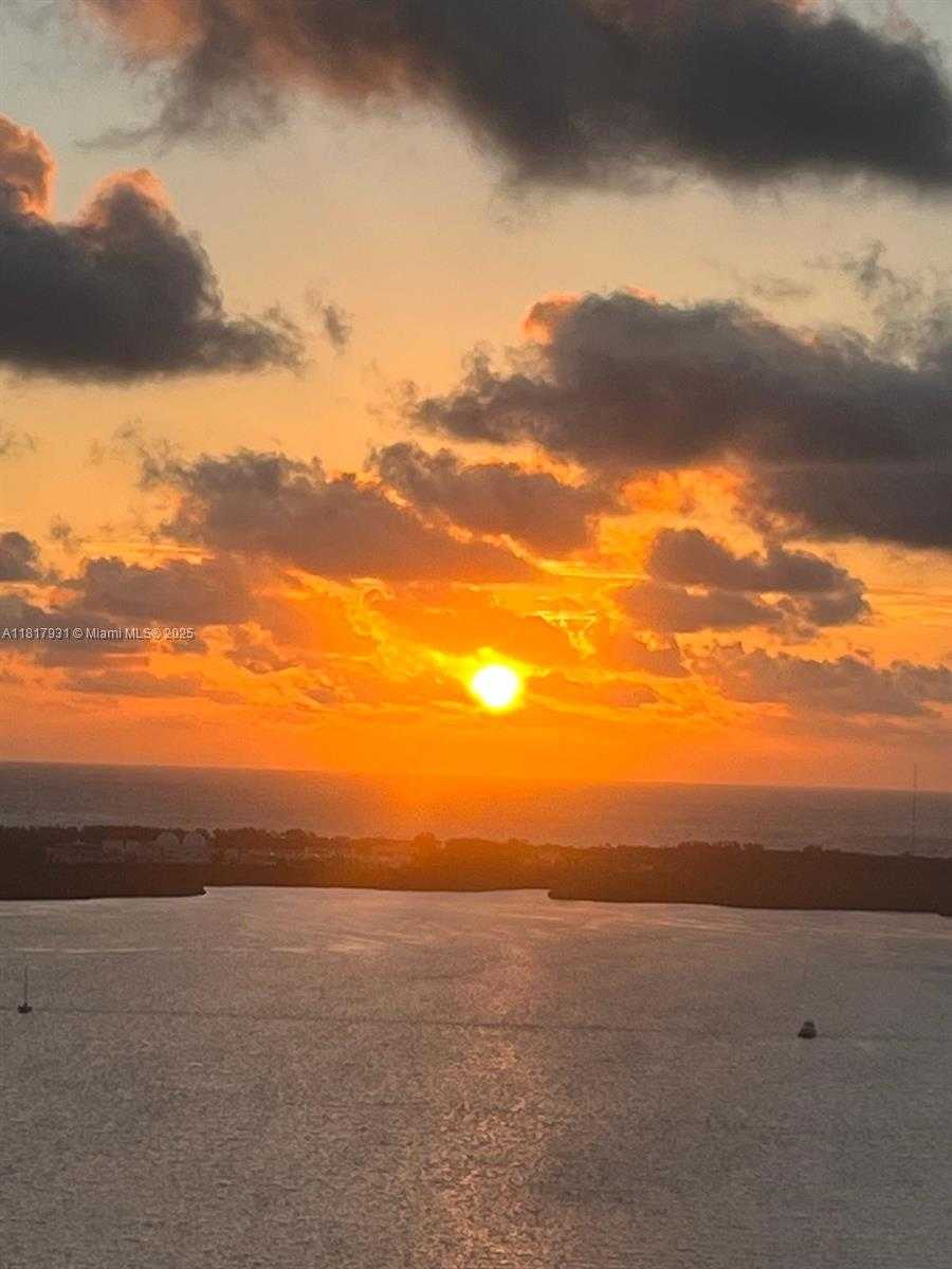 Small Image of 808 BRICKELL KEY DR #1508, Miami Number 33