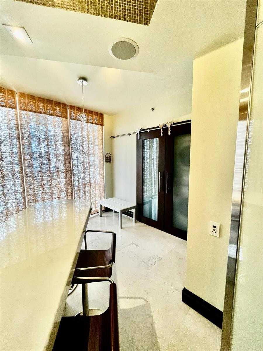 Small Image of 808 BRICKELL KEY DR #1508, Miami Number 39
