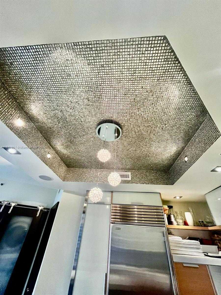 Small Image of 808 BRICKELL KEY DR #1508, Miami Number 41