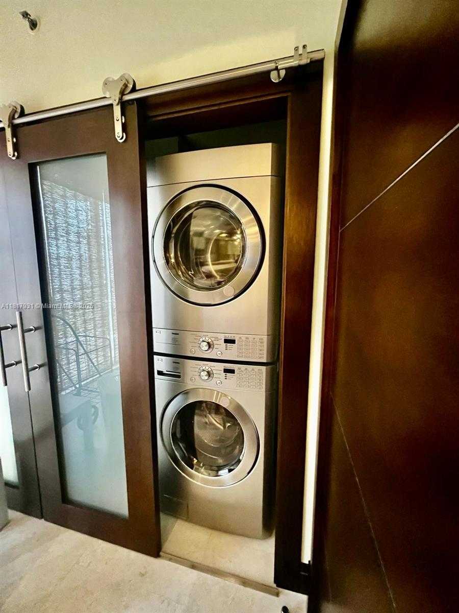 Small Image of 808 BRICKELL KEY DR #1508, Miami Number 53