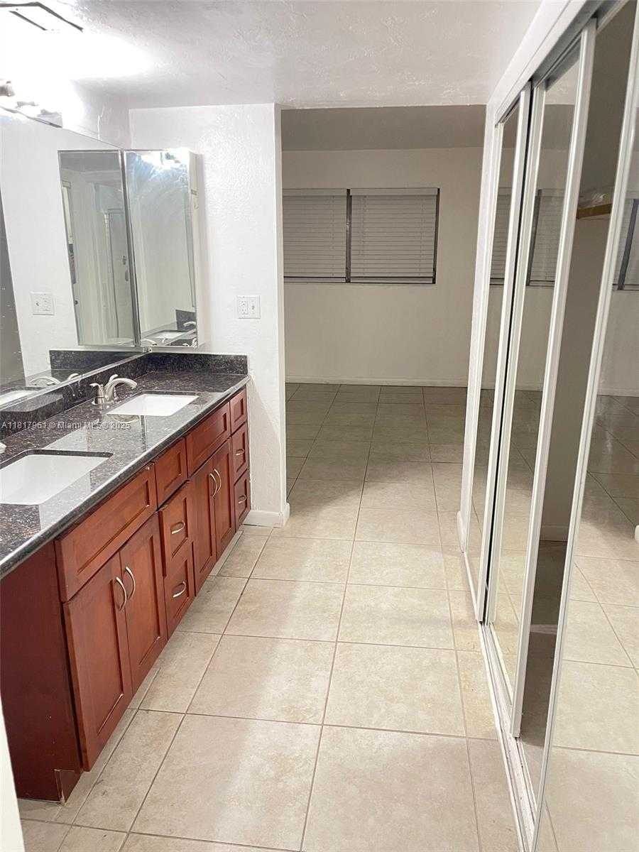 Small Image of 7410 SOUTH WEST 82ND ST #K103, Miami Number 3