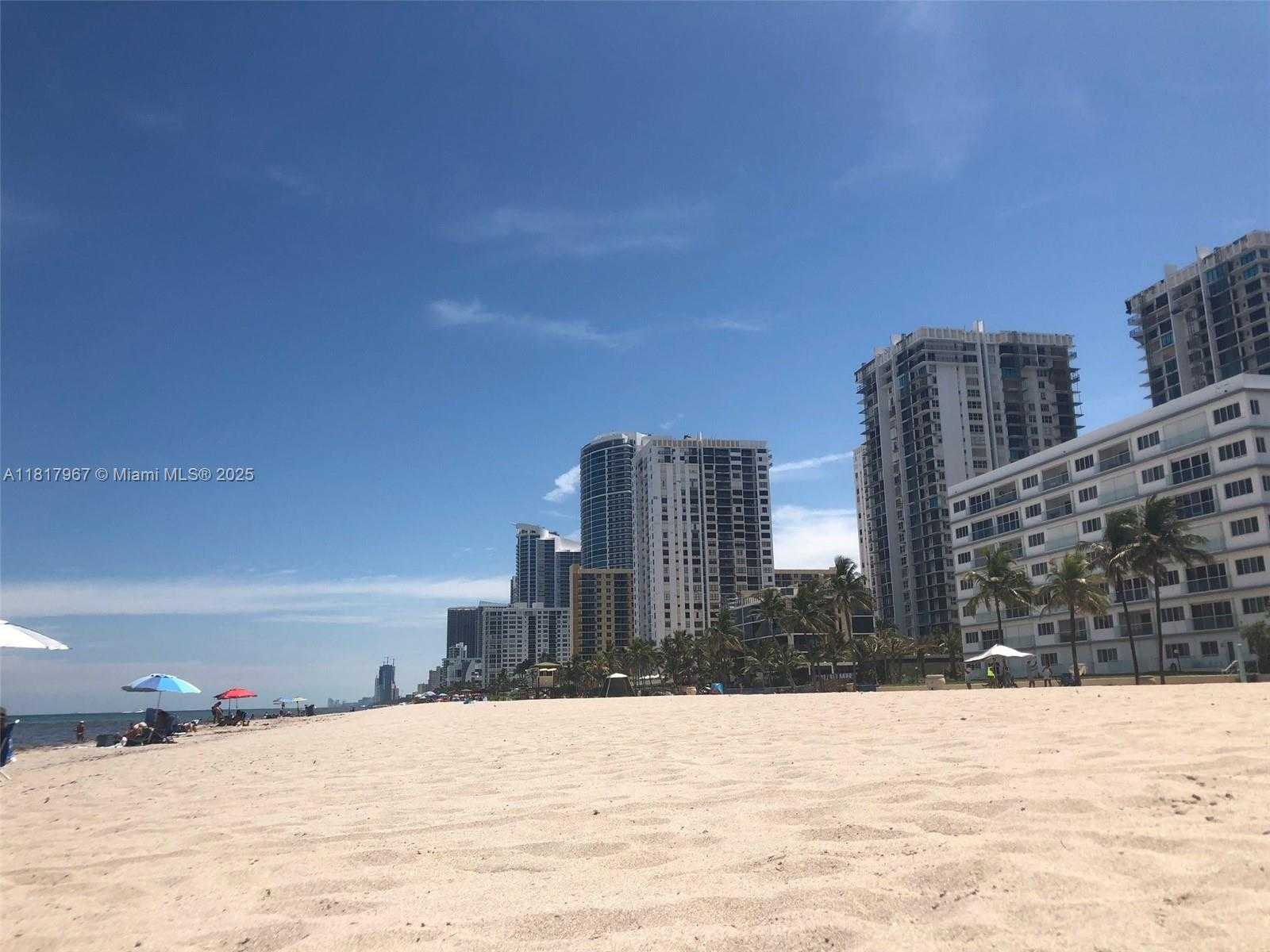 Small Image of 3001 SOUTH OCEAN DR #229, Hollywood Number 21