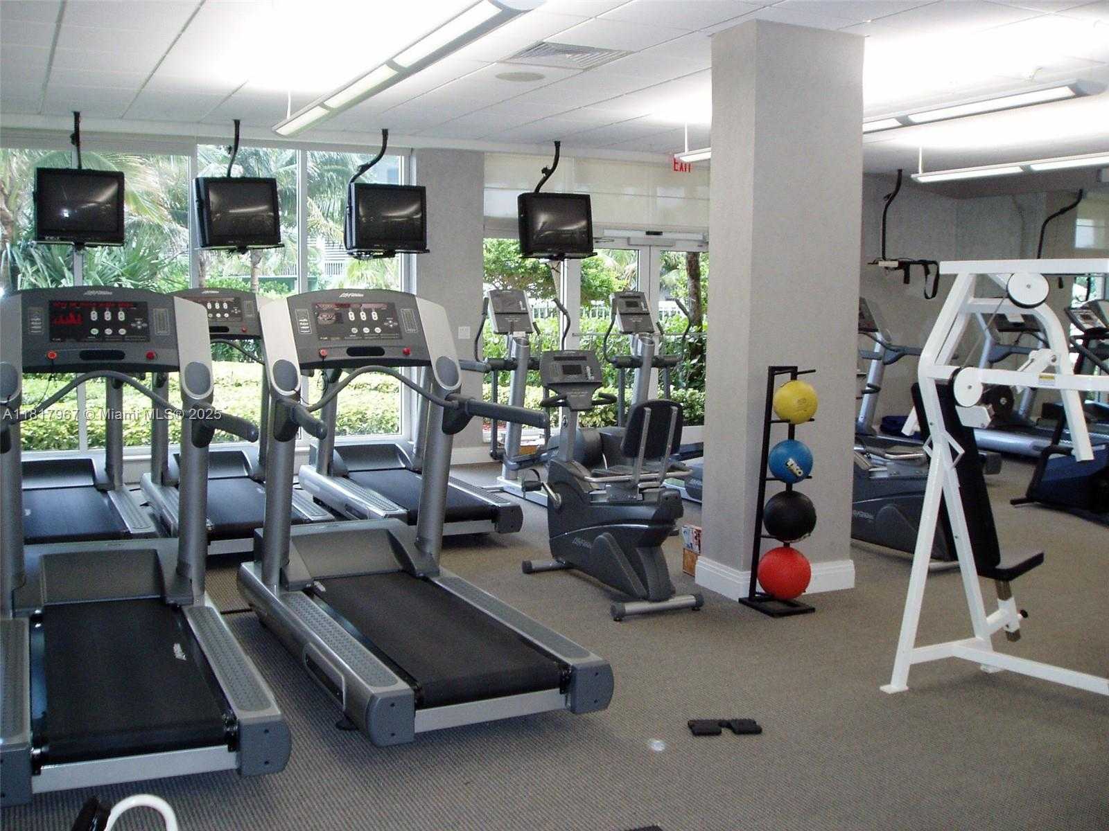 Small Image of 3001 SOUTH OCEAN DR #229, Hollywood Number 22