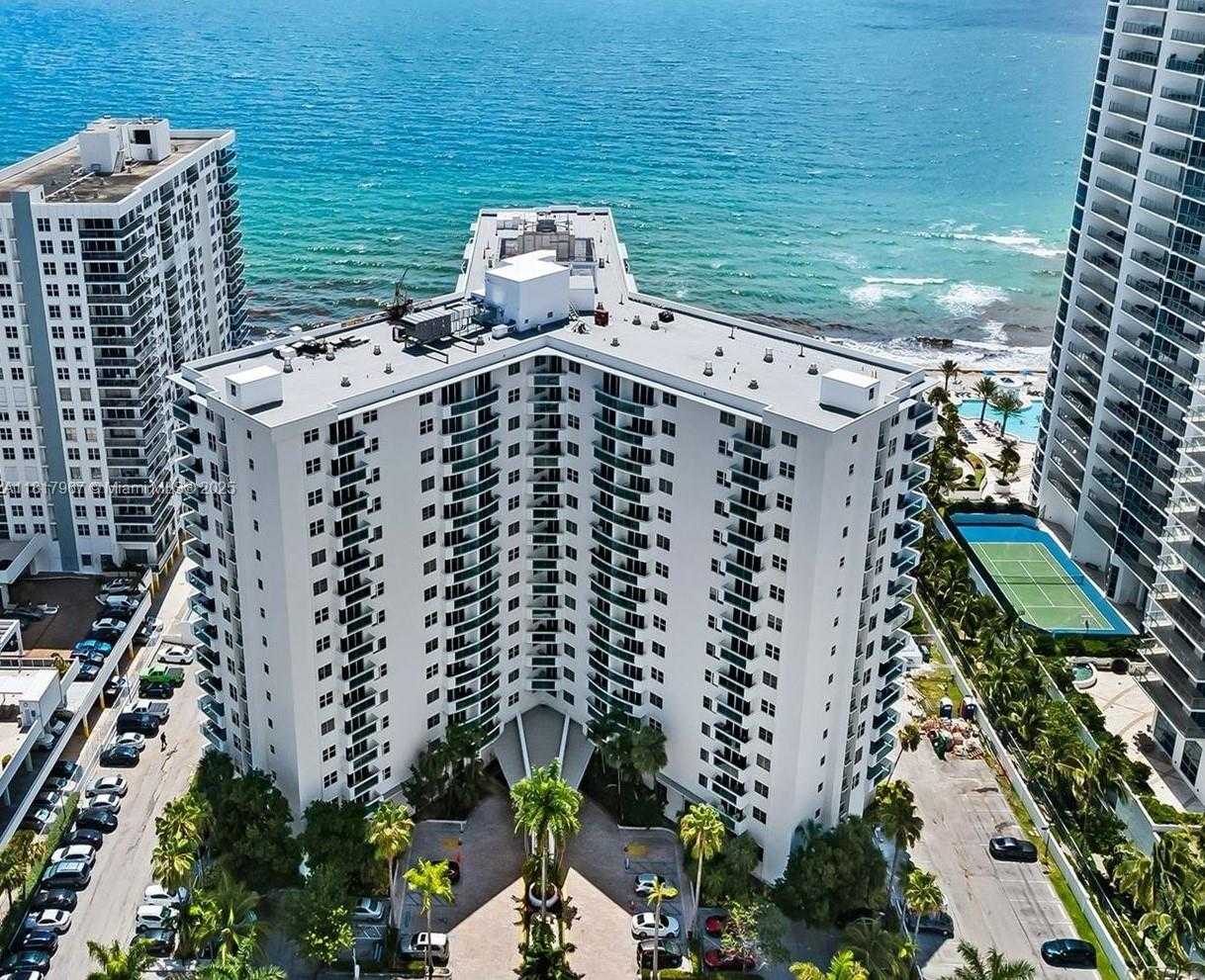 Small Image of 3001 SOUTH OCEAN DR #229, Hollywood Number 32