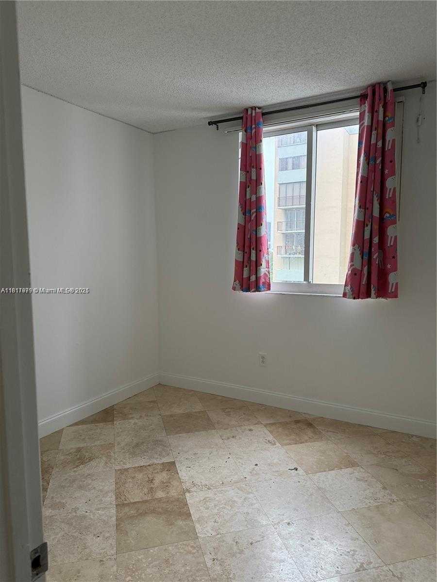 Small Image of 5091 NORTH WEST 7TH ST #615, Miami Number 18