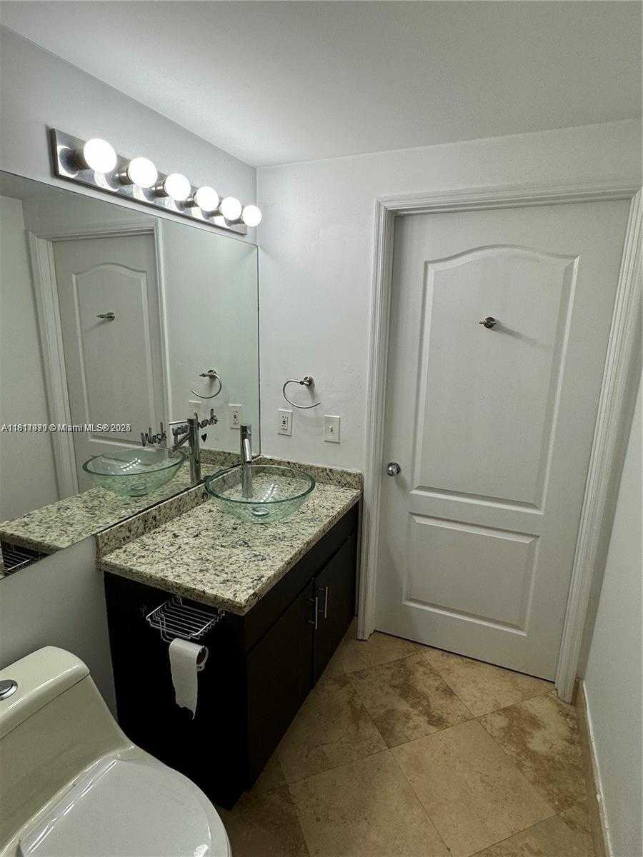 Small Image of 5091 NORTH WEST 7TH ST #615, Miami Number 25