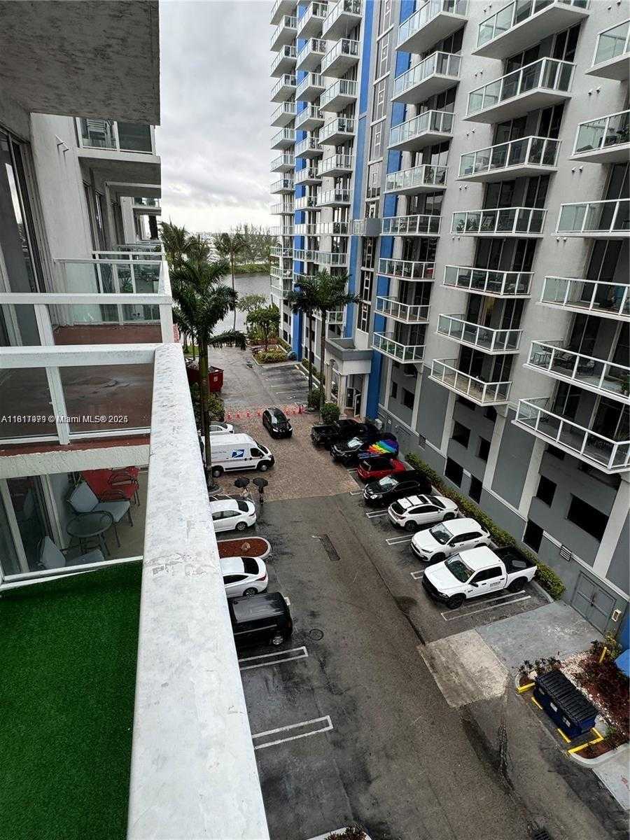 Small Image of 5091 NORTH WEST 7TH ST #615, Miami Number 37