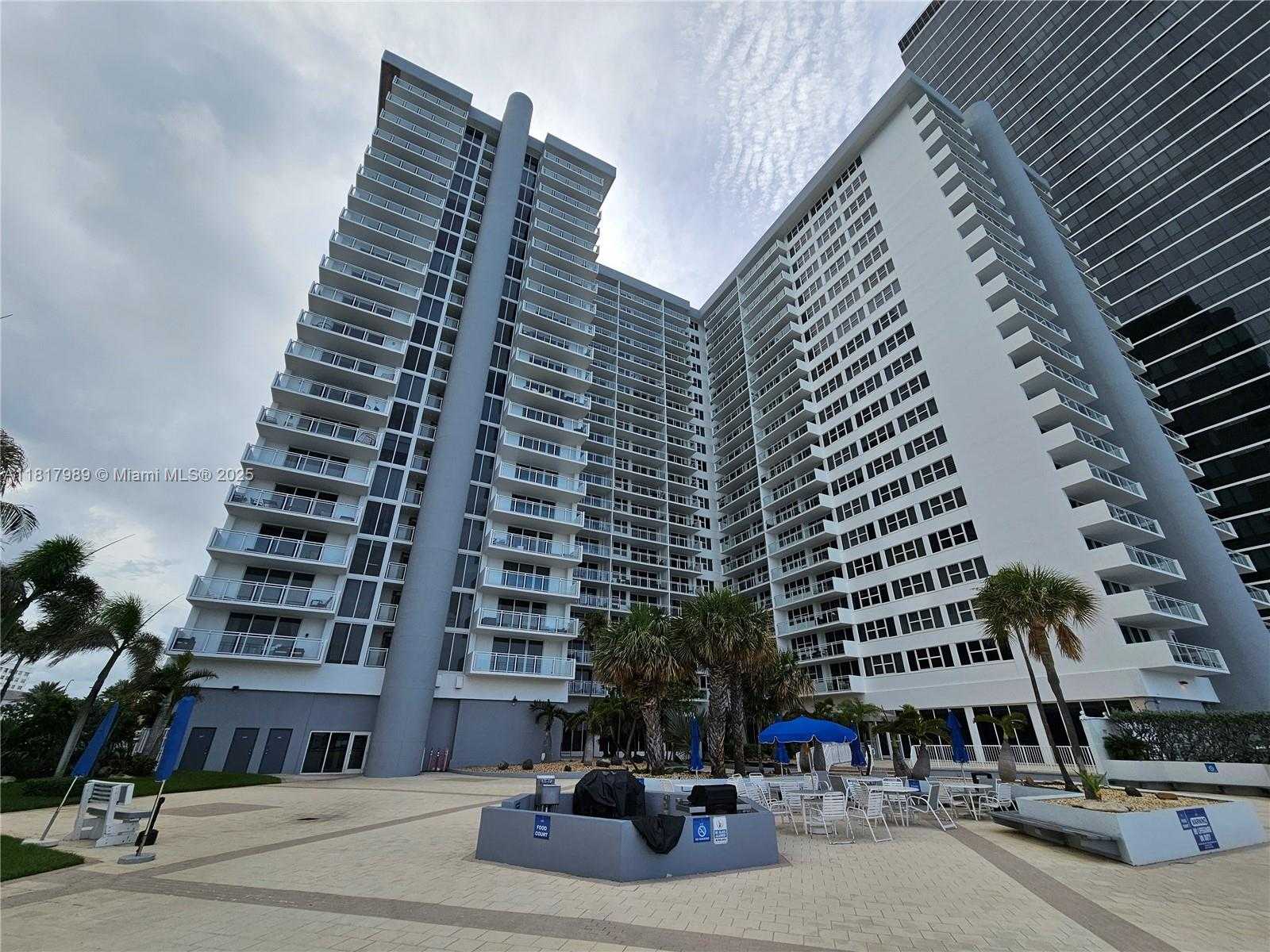 Small Image of 2030 SOUTH OCEAN DR #1511, Hallandale Beach Number 27