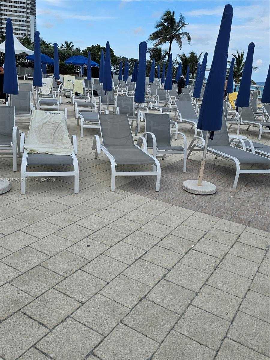 Small Image of 2030 SOUTH OCEAN DR #1511, Hallandale Beach Number 29