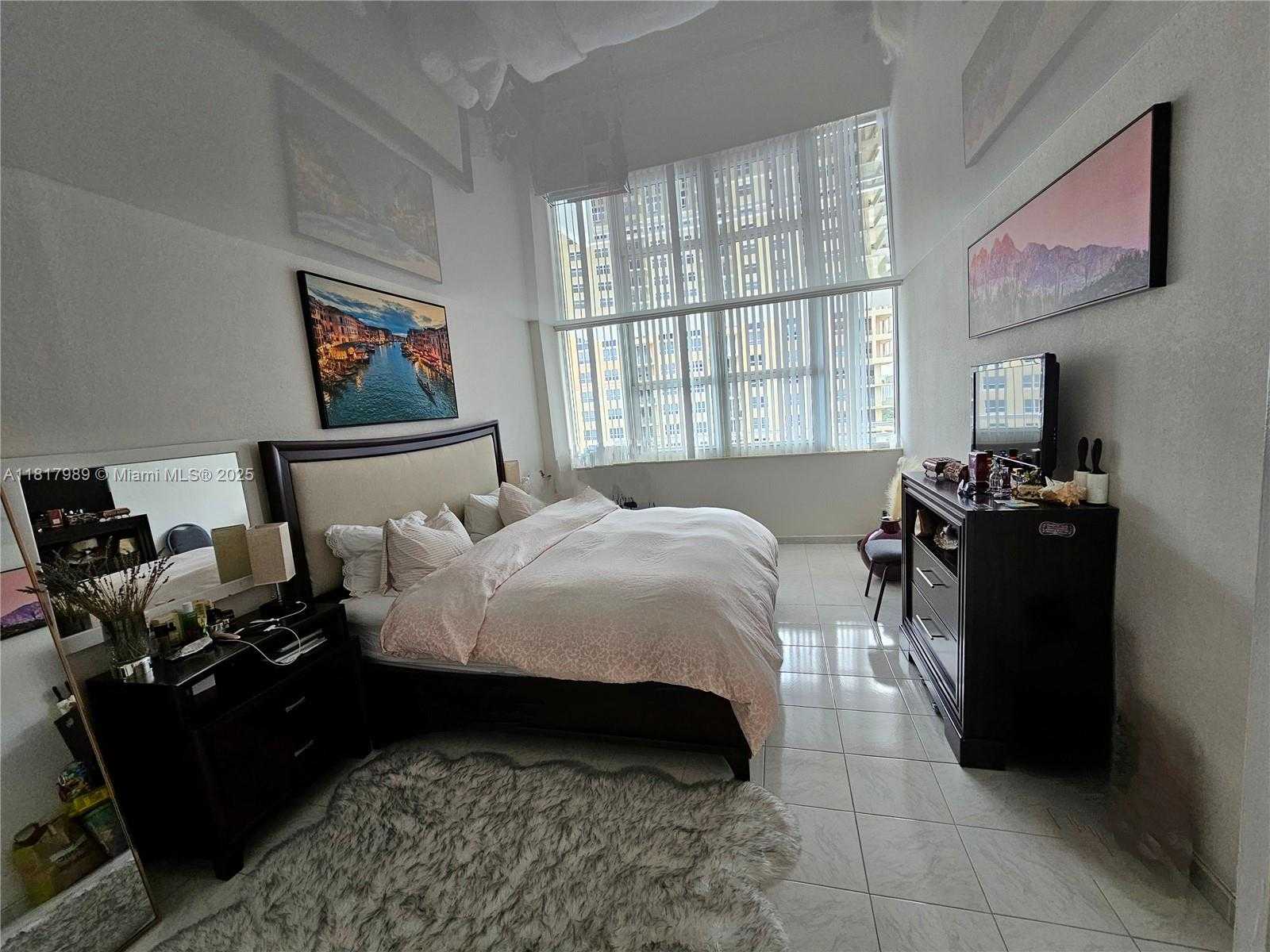 Small Image of 2030 SOUTH OCEAN DR #1511, Hallandale Beach Number 6