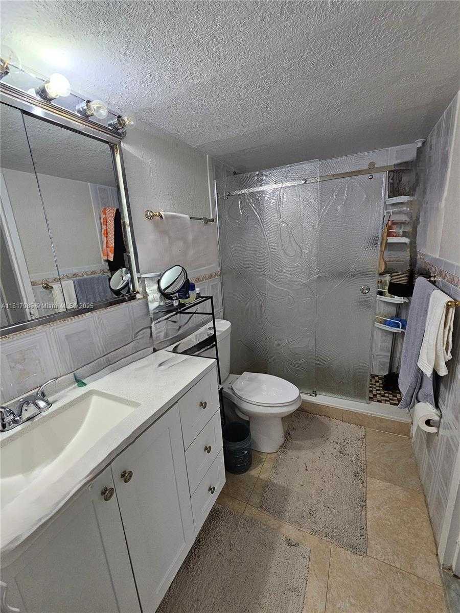 Small Image of 2030 SOUTH OCEAN DR #1511, Hallandale Beach Number 8
