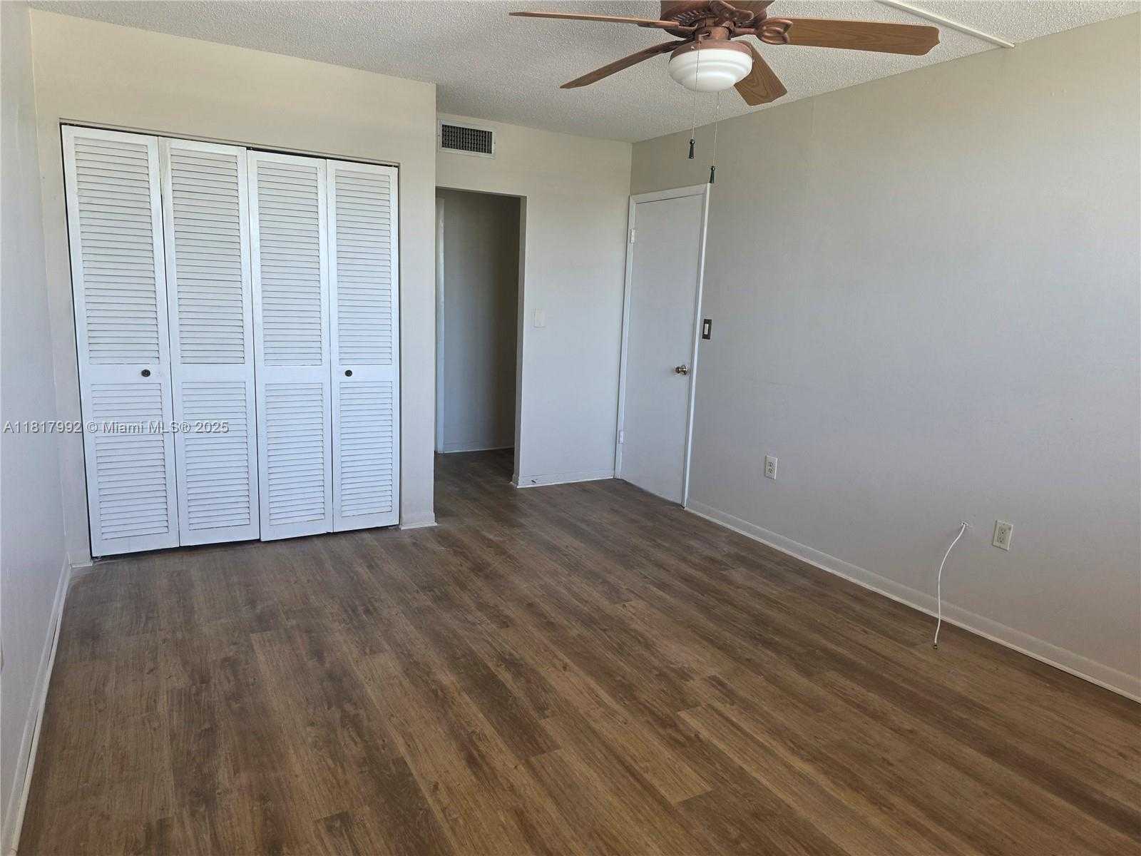 Small Image of 1080 94TH ST #302, Bay Harbor Islands Number 10