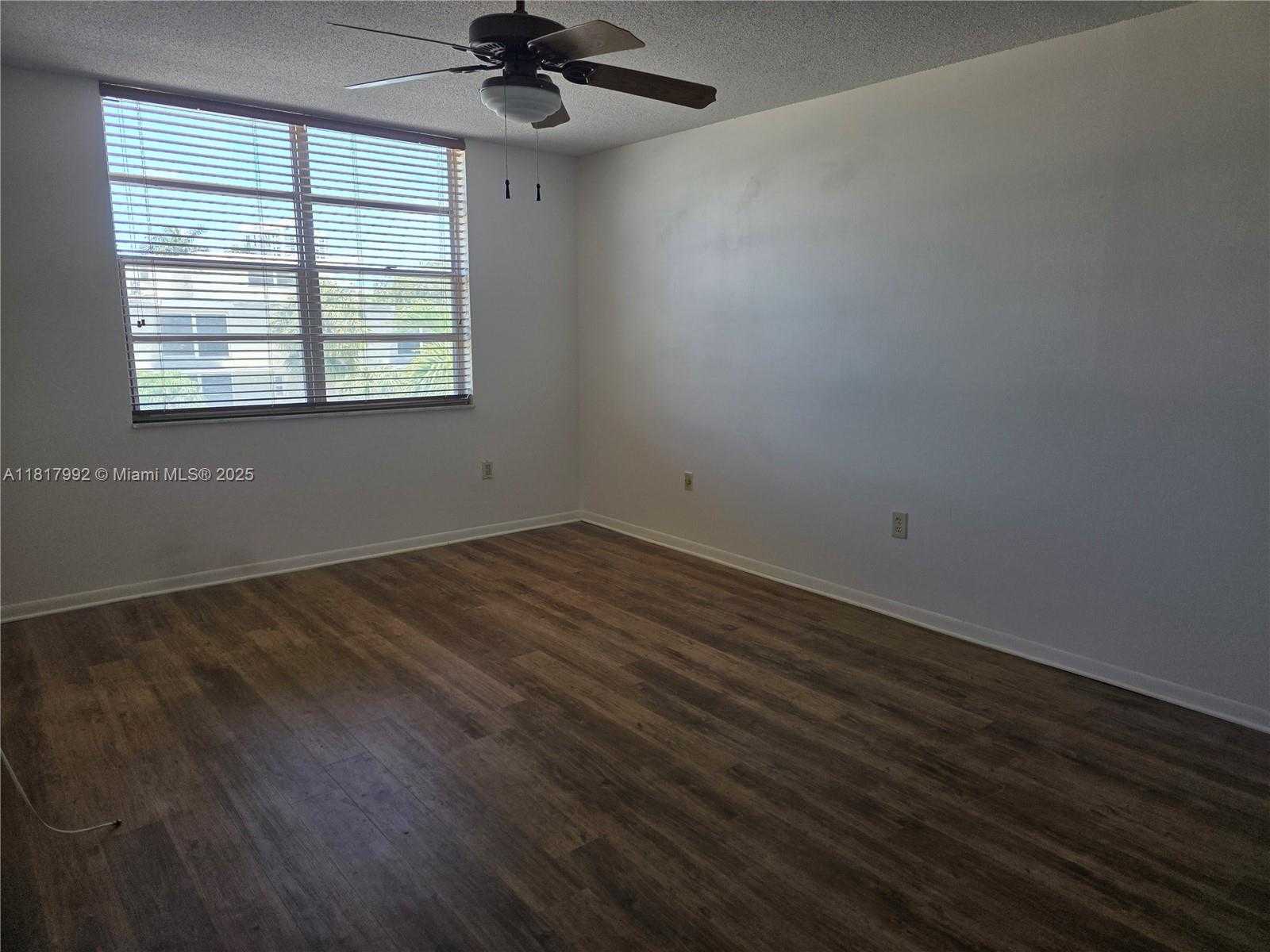 Small Image of 1080 94TH ST #302, Bay Harbor Islands Number 11